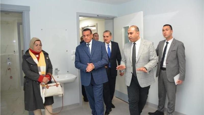 وزير التنمية المحلية