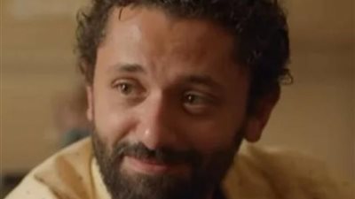 كريم محمود عبد العزيز يروج لفيلمه الجديد ”شلبي”