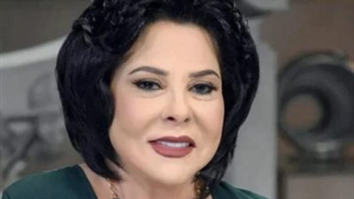 إسعاد يونس تجري عملية جراحية مفاجئة