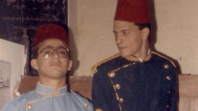 ذكريات جميلة.. أحمد السقا وعمرو عبد الجليل في صورة نادرة قبل الشهرة