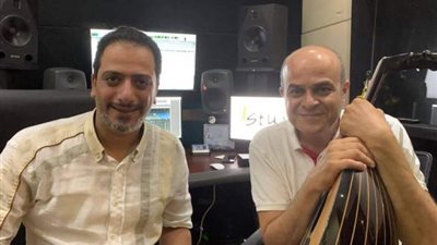 ”إلهي”.. دويتو جديد يجمع علي الهلباوي مع فرقة كايرو ستيبس.. إليك التفاصيل