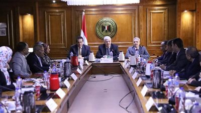 وزير التعليم العالي يرأس اجتماع مجلس المراكز والمعاهد والهيئات البحثية