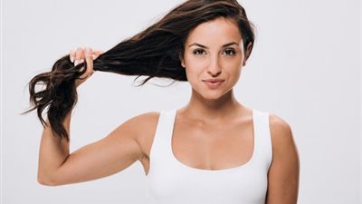 في 7 خطوات فقط.. تعرفي على الحل السحري لإطلالة الشعر سريعًا