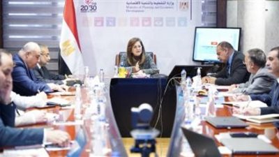 وزيرة التخطيط تعقد اجتماعًا لوضع ملامح خطة 23/2024