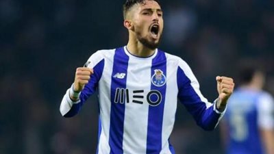 اليونايتد ينهي صفقة تيليس قادما من بورتو البرتغالي