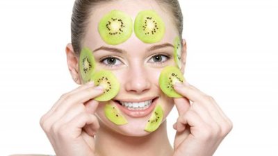 تعرفي علي فوائد الكيوي للبشرة