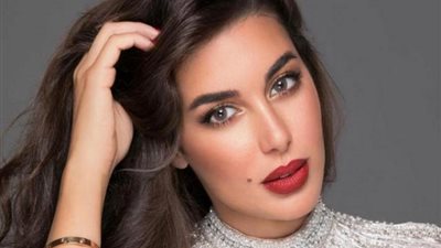 بالفيديو.. قصة السيدة المصرية التي تسببت ياسمين صبري في طلاقها