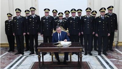 وزير الداخلية يسجل كلمة شكر وتقدير للرئيس السيسى بمناسبة عيد الشرطة