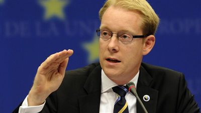 أول تعليق من وزير الخارجية السويدي بعد حرق المصحف الشريف