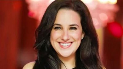 صناع فيلم” باب السما” يستقرون علي شيري عادل لبطولة الفيلم