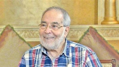 يحضر لشخصية البابا شنودة.. حلق لحيته بسبب الإخوان .. طلق زوجته بسبب قبلة.. وحكايته مع مبارك والشعراوي .. أسرار في حياة حسن يوسف