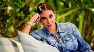 هكذا غيرت ياسمين صبري لون عينيها..اعرف التفاصيل