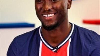 رسميا.. باريس سان جيرمان يتعاقد مع بيريرا قادما من بورتو البرتغالي