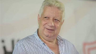 ”ورحمة أمي لأحبسك”.. رسالة مرتضي منصور لفرج عامر بعد مباراة الزمالك وسموحة