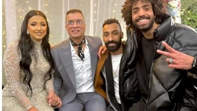 حسن شاكوش يحتفل بخطوبته من فتاة خارج الوسط الفنى