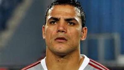 عمرو ذكي يحذر جماهير الزمالك من التجمهر