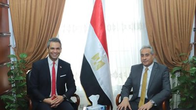 رعاية ذوي الهمم ودعم التعليم الفني.. تفاصيل لقاء وزير القوى العاملة مع نظيره التونسي