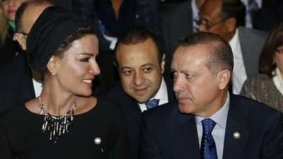 بالصور.. قصور تميم و أمه في تركيا