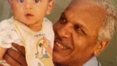 حيوهم دول ماتوا علشان سلامكم.. آسر ياسين يحيي ذكرى رحيل جده في حرب أكتوبر