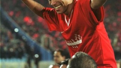الاهلي يحتفل بعيد ميلاد خالد بيبو