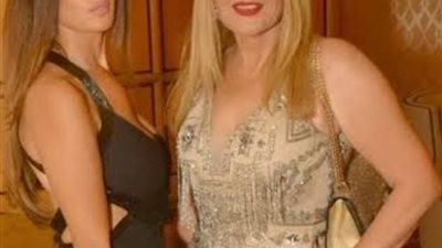 نادية الجندي تحتفل بعيد ميلاد زينة علي طريقتها الخاصة