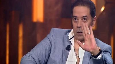 مدحت صالح يستعد لتقديم عمل غنائي جديد باللغة الهيروغليفية