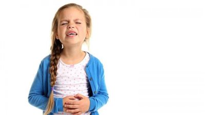 كيف تعالجين طفلك من ديدان البطن؟.. إليك التفاصيل