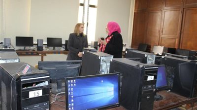 بدء إدخال بنوك الأسئلة بآداب عين شمس لمقررات الفصل الدراسي الثاني