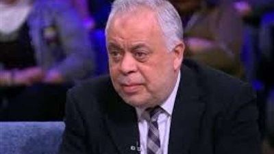 أشرف زكي يترشح لانتخابات نقابة المهن التمثيلية.. صور