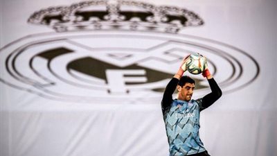 كورتوا يتوج بجائزة لاعب الشهر في ريال مدريد