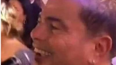 نجلاء بدر تدافع عن عمرو دياب بعد الهجوم ضده