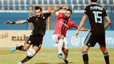 بيراميدز يلدغ نادي مصر في الوقت القاتل ويطارد الزمالك على الوصافة