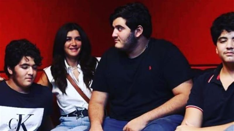 غادة وأبنائها