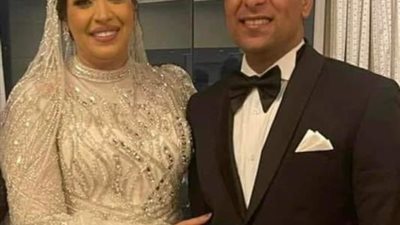 محمد تمساح يهنئ الأستاذ حازم عمر نائب محافظ قنا بحفل زفافه