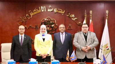 بروتوكول تعاون بين جامعة أسيوط ومعهد بحوث الإلكترونيات