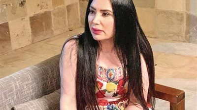 شاهد.. عبير صبري تثير الجدل بصورة مثيرة