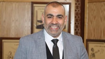 محسن منصور عرض خطة كيوبيد على مدار اربع مواسم متتالية بقاعة يوسف ادريس بمسرح السلام