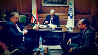 صور.. كواليس لقاء رئيس اتحاد العمال بوفد منظمة العمل الدولية بالقاهرة