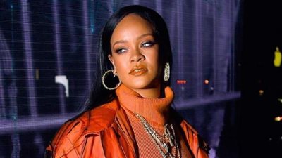 ريهانا تعتذر للمسلمين بعد ثورة غضب لاقتباسها من حديث شريف في أغنية