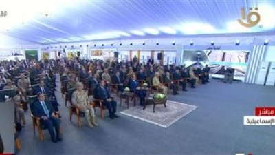 السيسى يشهد اصطفاف المعدات المشاركة فى تنمية سيناء