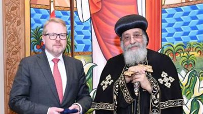 الوضع الأمني والفقر.. أبرز تصريحات البابا مع منسق المجلس الأوروبي لمكافحة الإرهاب