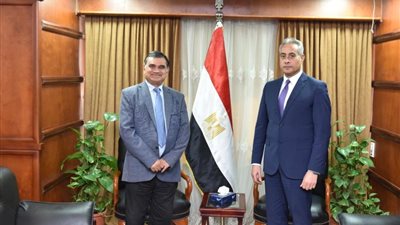 خلال لقاء سفير بنجلايش.. وزير القوى العاملة يبحث مشكلات عمالتهم في مصر