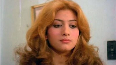 قضية مخلة بالأداب أنهت مشوارها الفني.. تزوجت وهاجرت  خارج البلاد.. لها قصة مثيرة مع سعاد حسني ..حكايات الفنانة روعة الكاتب