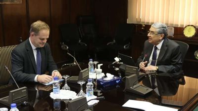 «شاكر» يستقبل سفير بريطانيا ووفد من الشركات البريطانية لزيادة الاستثمار في مصر