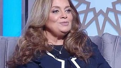 عفاف رشاد تكشف شخصيتها في مسلسل ”تحت الوصاية”