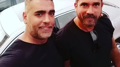 أجدع أخ في الدنيا.. أحمد كرارة يهنىء شقيقه بمناسبة عيد ميلاده