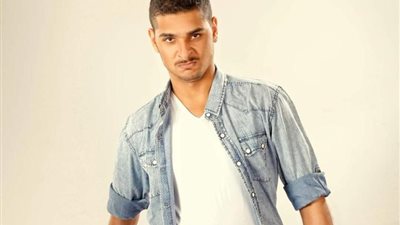 سيف حلمي إرهابي في ”الكتيبة 101” رمضان القادم