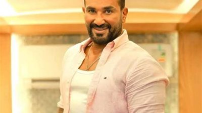 بعد غنائية أمام الرئيس.. كواليس اغنية ”مع السلامة يا بطل” لـ أحمد سعد