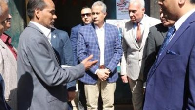 شاهد ..بدء الانتخابات التكميلية العمالية ووزير القوى العاملة يتفقد اللجان