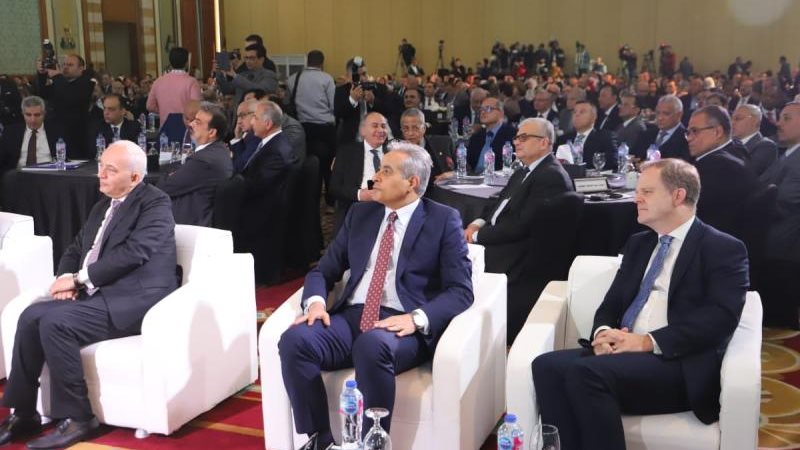 وزير القوى العاملة